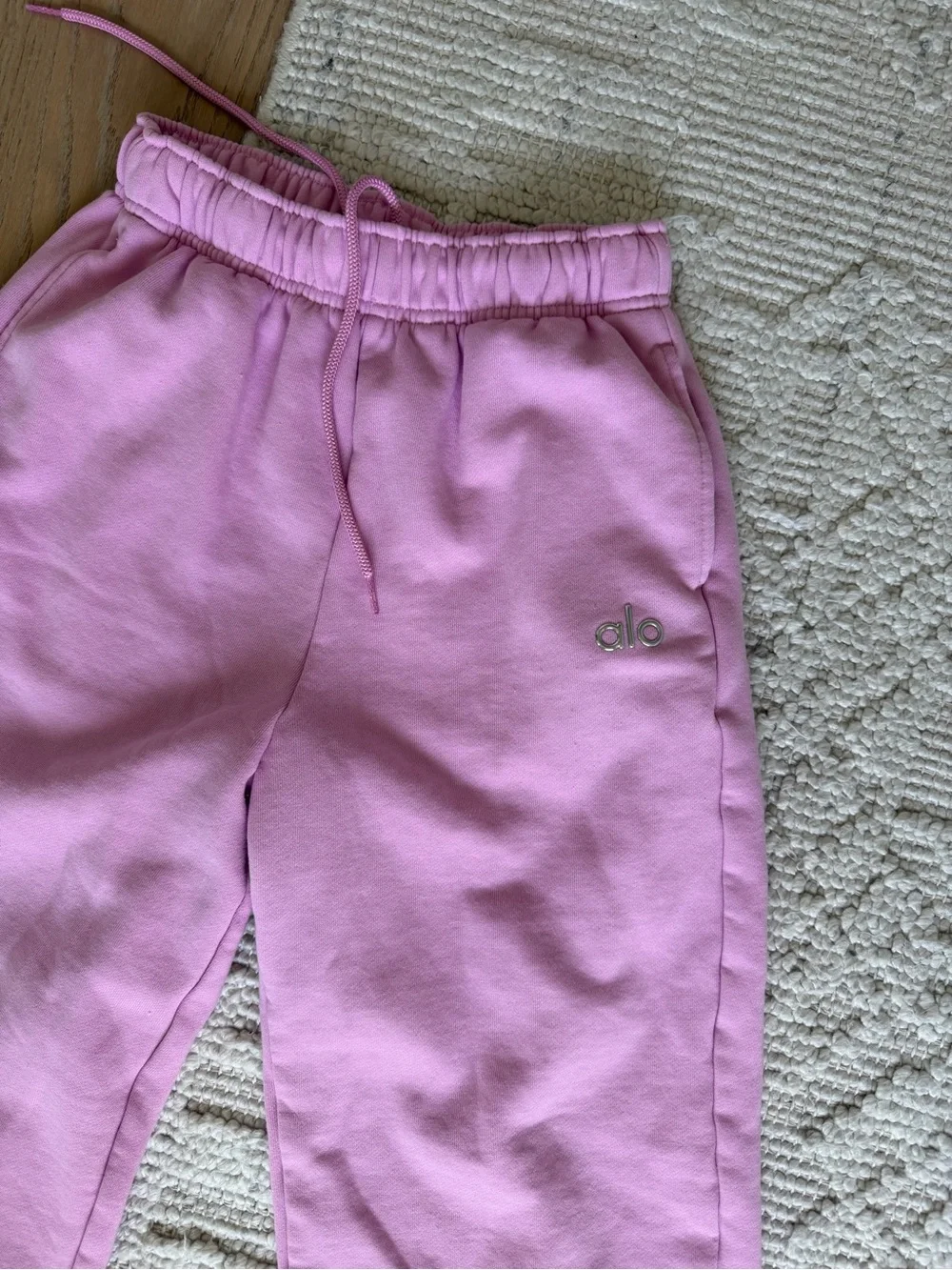 Alo yoga Accolade Straight Leg Pink Sweat pants